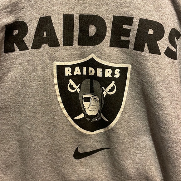Nike crewneck x raiders - Picture 3 of 4